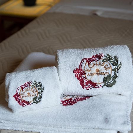 Agriturismo Il Calesse クアッラータ エクステリア 写真