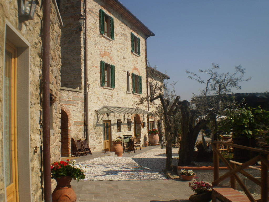 Agriturismo Il Calesse クアッラータ エクステリア 写真
