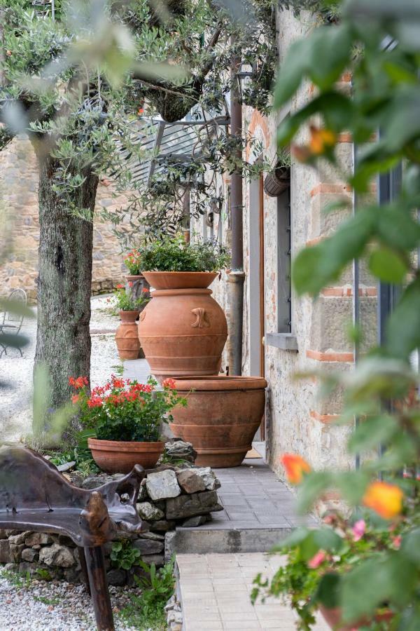 Agriturismo Il Calesse クアッラータ エクステリア 写真